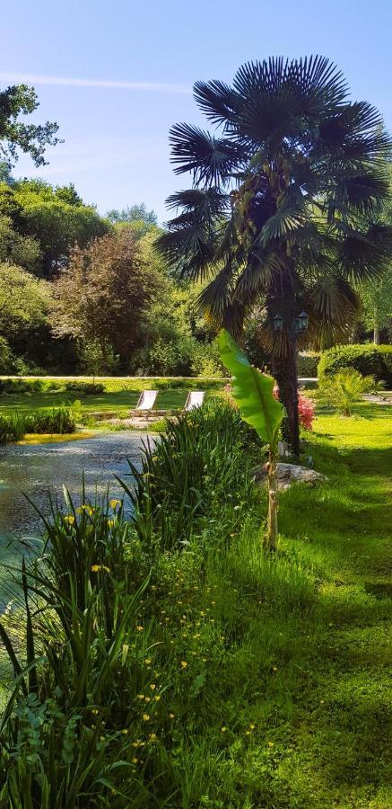 Le Vieux Moulin Gites - A Charming Stone Cottage With Garden View And Seasonal Pool Guégon Exteriér fotografie